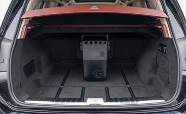 Mercedes-Benz GLS 600 First Class 34