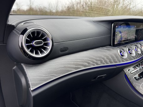 Mercedes-Benz CLS CLS 300D MHEV 4M AMG Line Night Edition Premium Plus Auto Diesel SUNROOF 26