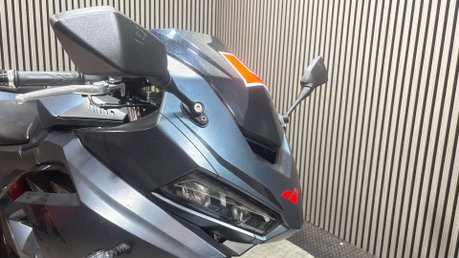 Lexmoto LXS 125 E55 2025 ONLY 5K 125CC LEARNER SPORTS BIKE 20
