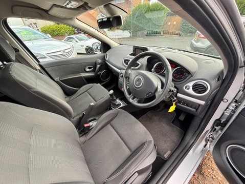 Renault Clio 1.2 TCe Dynamique Euro 4 5dr 7