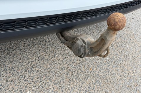 Audi A6 AVANT TDI QUATTRO BLACK EDITION - FACTORY TOWBAR -CAMBELT CHANGED 4
