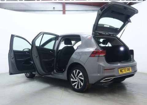 Volkswagen Golf 1.4 TSI 13kWh Style Hatchback 5dr Petrol Plug-in Hybrid DSG Euro 6 (s/s) (2 62