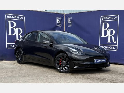 Tesla Model 3 (Dual Motor) Performance Saloon 4dr Electric Auto 4WDE (Performance Upgrade 1