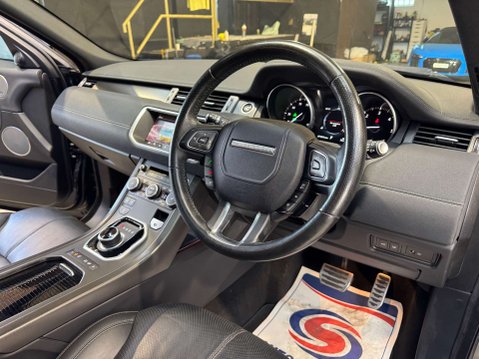 Land Rover Range Rover Evoque 2.0 Range Rover Evoque HSE Dynamic SD4 Auto 4WD 5dr 3