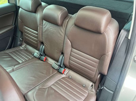 Skoda Yeti 2.0 Yeti Outdoor Laurin & Klement TDI SCR 4x4 Semi-Auto 4WD 5dr 36