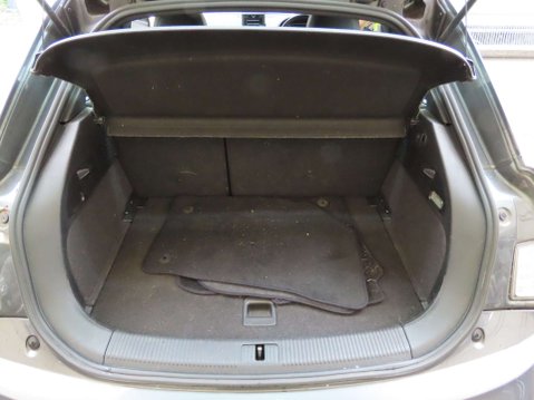 Audi A1 1.4 A1 S Line TFSI 185 Semi-Auto 3dr 10