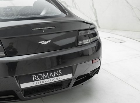Aston Martin V12 Vantage S 35