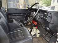 Land Rover 88 Series III SUV 16