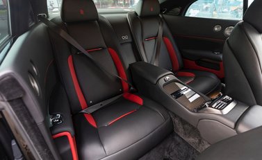 Rolls-Royce Wraith Black Badge 14