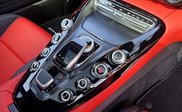 Mercedes-Benz Amg GT GT S 8