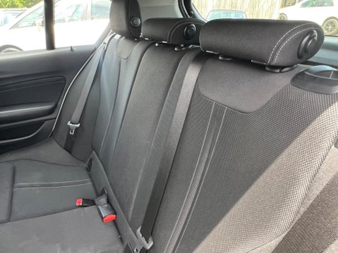 BMW 1 Series 1.5 118i Sport Euro 6 (s/s) 5dr 27