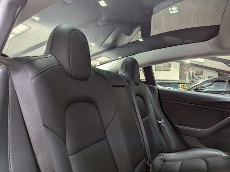 Tesla Model 3 Model 3 Long Range AWD 4WD 4dr 61