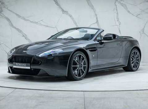 Aston Martin V12 Vantage S ROADSTER 1