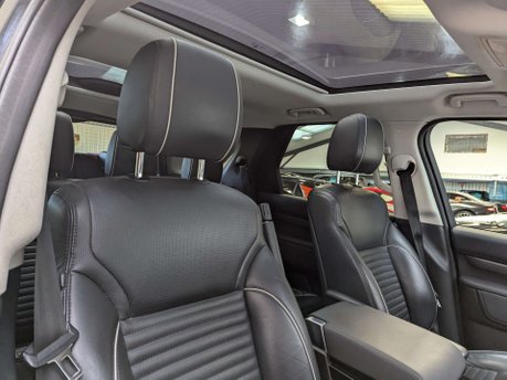 Land Rover Discovery 3.0 Discovery HSE TD6 Auto 4WD 5dr 50