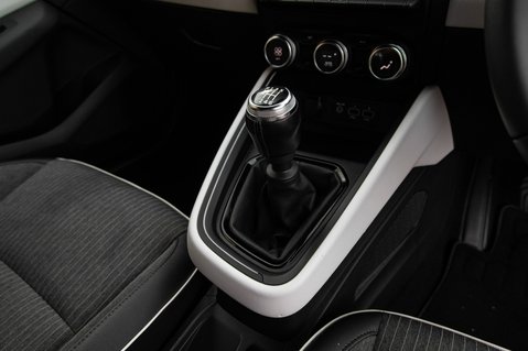 Renault Clio TECHNO TCE 35