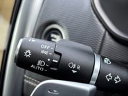 Land Rover Discovery D300 R-Dynamic HSE MHEV Panel Van 36