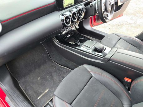 Mercedes-Benz A Class 2.0 A220d AMG Line Hatchback 5dr Diesel 8G-DCT Euro 6 (s/s) (190 ps) 37