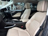 Jaguar F-Pace 2.0 D180 Portfolio SUV 5dr Diesel Auto AWD Euro 6 (s/s) (180 ps) 7
