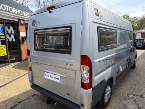 IH Motorhomes TIO RL REAR LOUNGE MODEL LOW MILEAGE 38