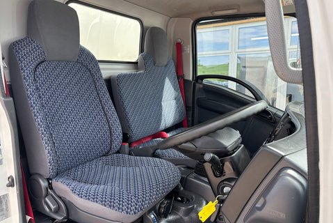 Isuzu Grafter N35.125T Toolbox Dropside Truck 4