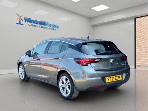 Vauxhall Astra 1.2 Turbo SRi Euro 6 (s/s) 5dr 8