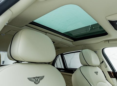 Bentley Mulsanne V8 SPEED 16