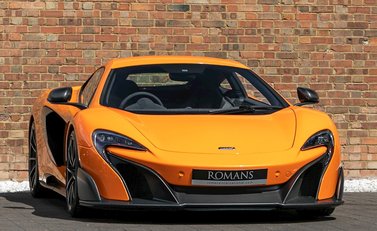 McLaren 675LT 1