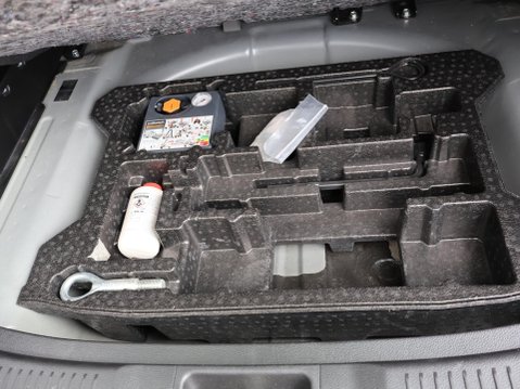 Suzuki SX4 S-Cross 1.4 Boosterjet SZ5 Auto ALLGRIP Euro 6 (s/s) 5dr 35
