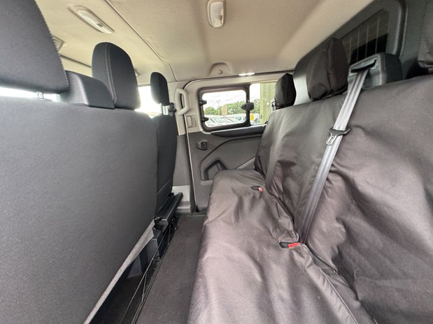 Ford Transit Custom Crew Cab LWB L2H1 Low Roof Limited 320 Air Con Sensors EURO 6 13