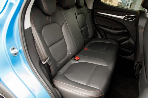 MG ZS EXCLUSIVE T-GDI 30