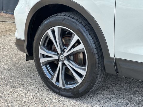 Nissan Qashqai 1.5 Qashqai N-Connecta dCi 5dr 30