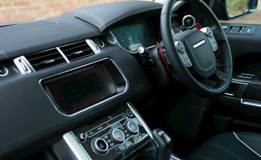 Land Rover Range Rover Sport 5.0 SVR 16