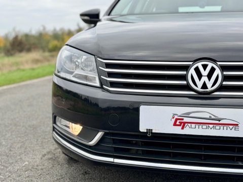 Volkswagen Passat 2.0 TDI BlueMotion Tech Executive Euro 5 (s/s) 5dr 18
