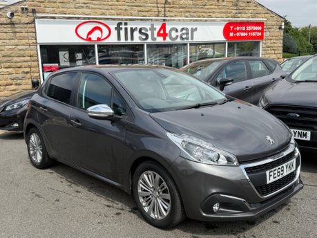 Peugeot 208 PURETECH S/S SIGNATURE