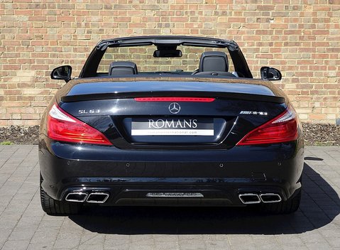 Mercedes-Benz SL Class SL63 AMG 10