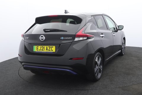 Nissan LEAF 5dr 160kW e+ Tekna 62kWh Automatic 3