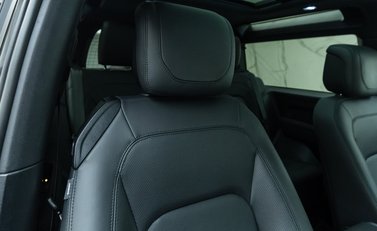 Land Rover Defender 90 V8 P525 15