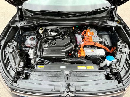 Volkswagen Tiguan 1.5 Tiguan Life TSi PHEV Semi-Auto 5dr