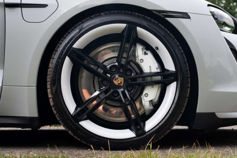 Porsche Taycan Taycan Turbo 5