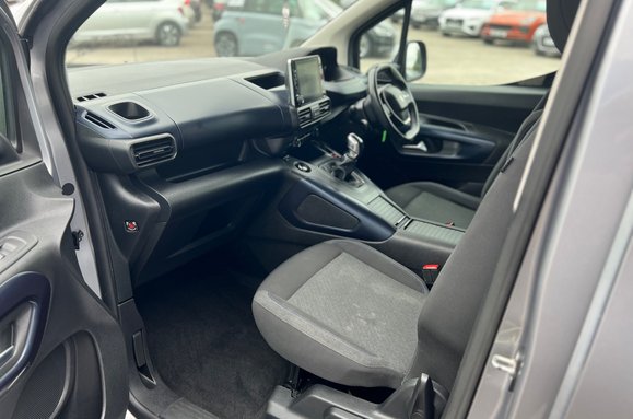 Peugeot Rifter HORIZON RE WAV 28
