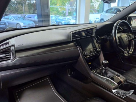 Honda Civic 1.5 VTEC Turbo Prestige Euro 6 (s/s) 5dr 6