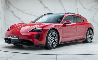 Porsche Taycan 4S SPORT TURISMO 1