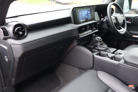 Toyota Land Cruiser  COMMERCIAL styled by seeker with rear seats world tour edition  19