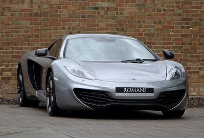 McLaren MP4-12C 