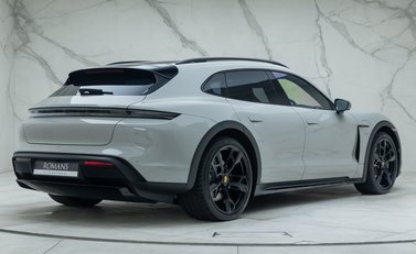 Porsche Taycan 4S CROSS TURISMO 3