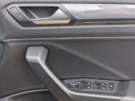 Volkswagen T-Roc R-LINE TDI EVO DSG 27