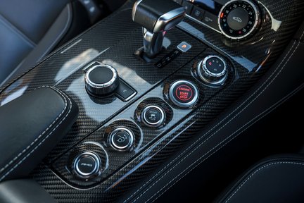 Mercedes-Benz SLS AMG Gullwing 20