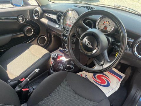 Mini Hatch 1.6 One Euro 5 3dr 4