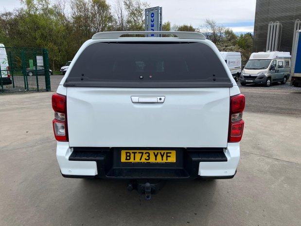 Isuzu D-Max Isuzu D-Max Diesel 1.9l DL20 D/Cab 4x4 Fitted with Canopy 8