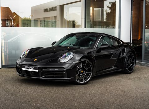 Porsche 911 Turbo S (992) 2